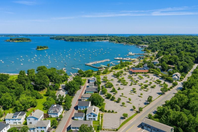 Best Bathroom Remodeling pros in Agawam, MA